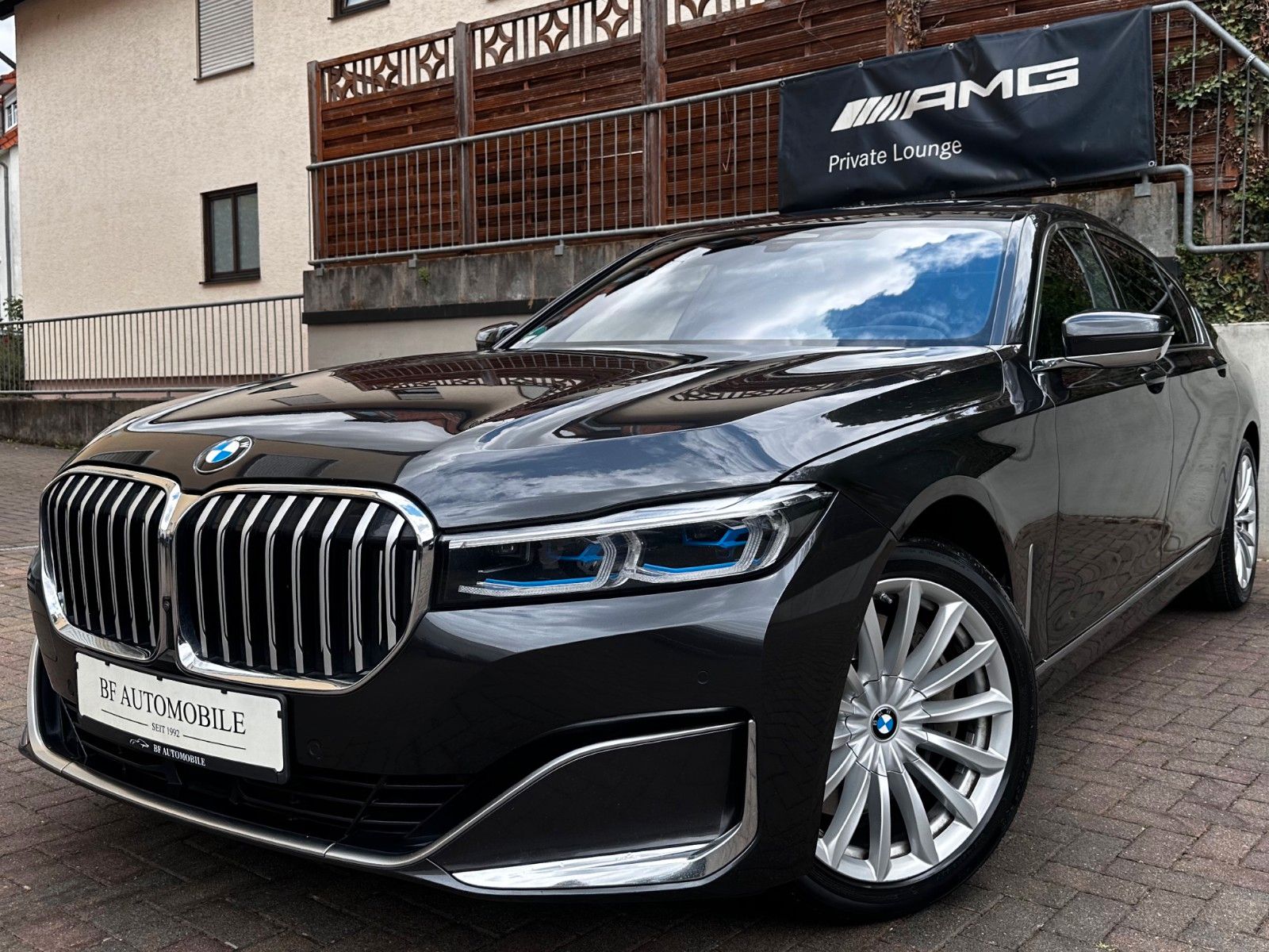 BMW 740Ld xDr PANO 4xMassage StandHz Softcl H&K 360° foto 2