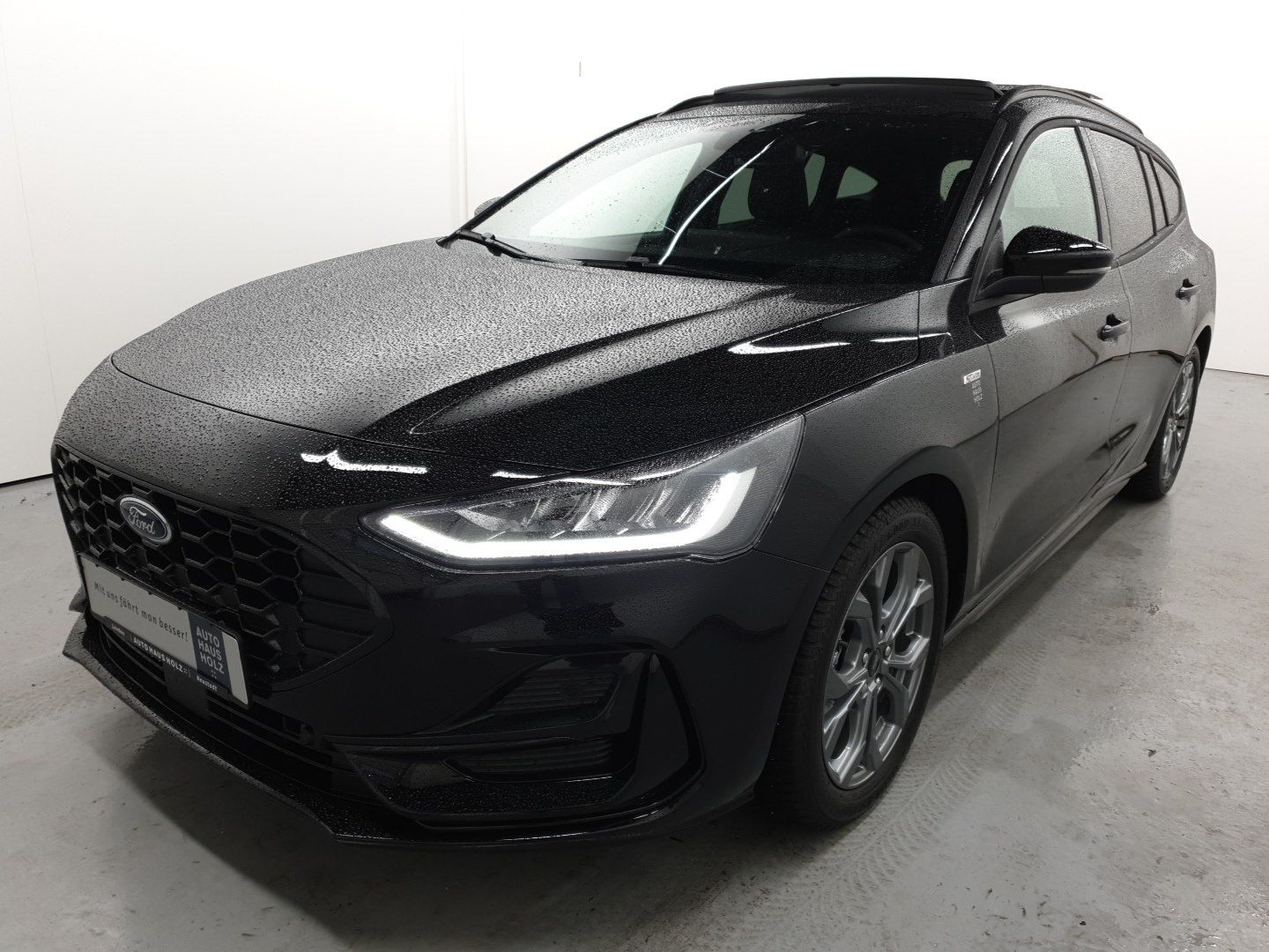 FORD Focus  1.0 EcoBoost ST-Line Turnier Winterpaket