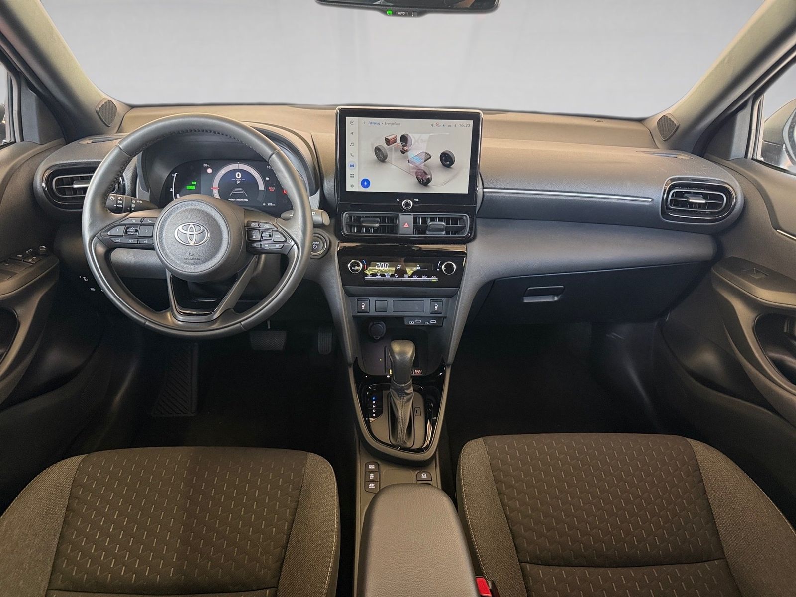 Fahrzeugabbildung Toyota Yaris Cross 1.5 Hybrid Teamplayer KlimaA,LED,SHZ