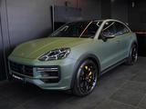 Porsche Cayenne Coupe Turbo E-Hybrid mit GT-Paket - Porsche Cayenne Coupe-Turbo-mit-GT-Paket