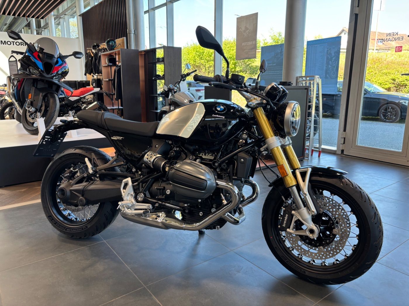 Fahrzeugabbildung BMW R 12 nine T Komfort-Paket Speichenräder