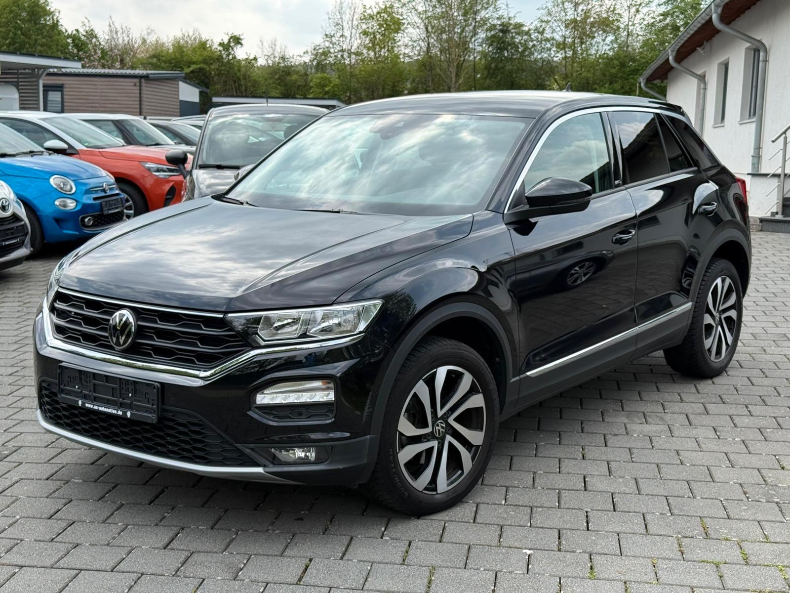 Volkswagen T-Roc 1.5 TSI Active NAVI KAMERA PDCvh SHZ GARAN