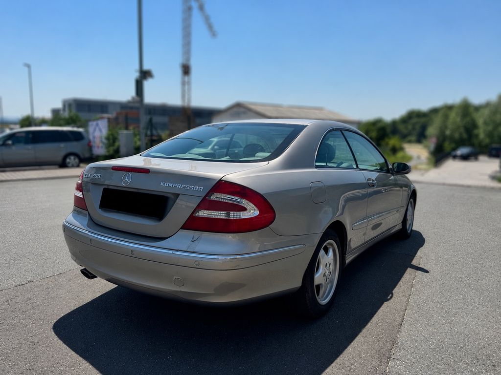 Mercedes-Benz CLK 200 - Bild 4