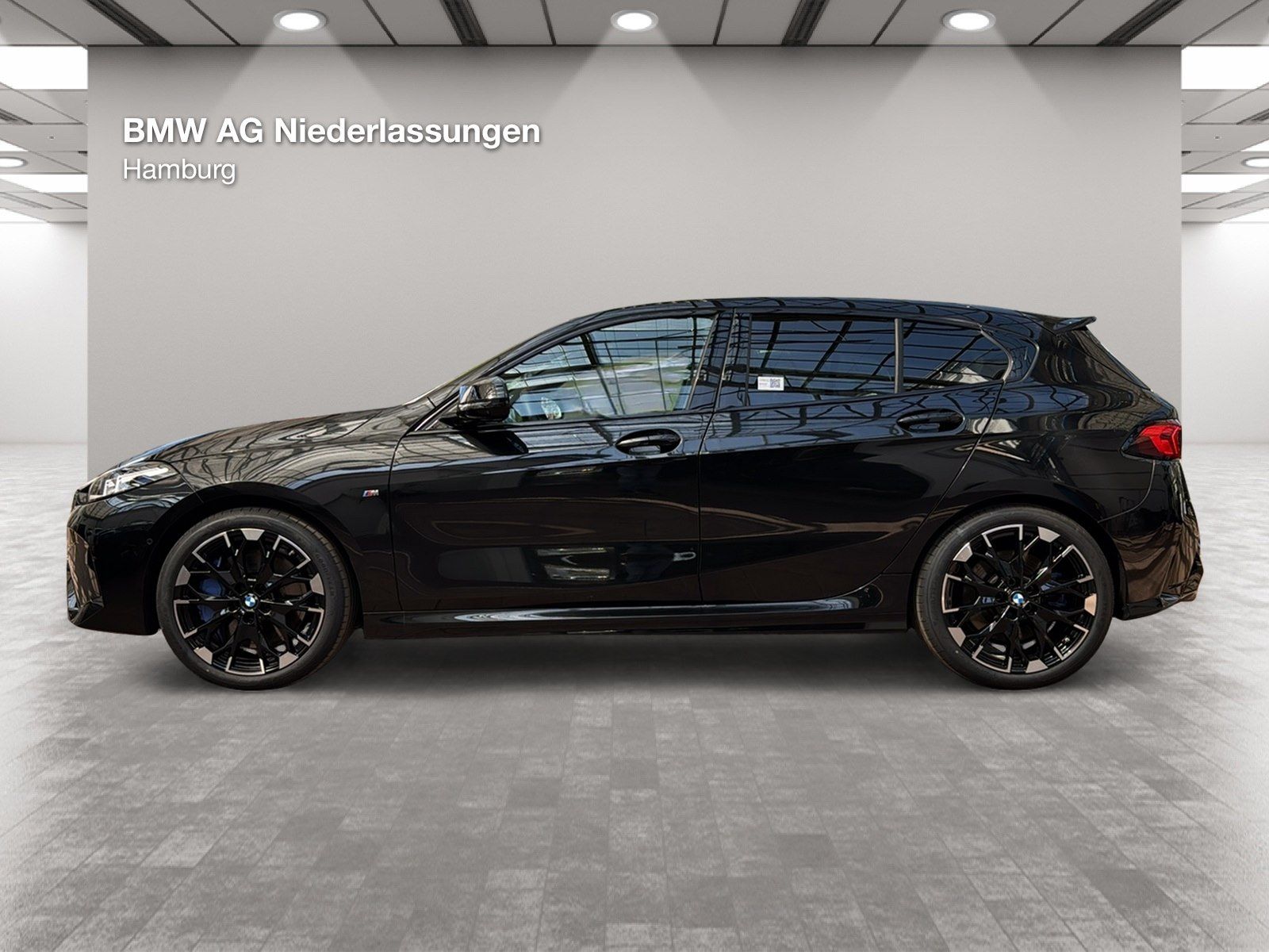 BMW M135 xDrive M Sport AHK Driv.Assist.Prof Kamera imagem 2