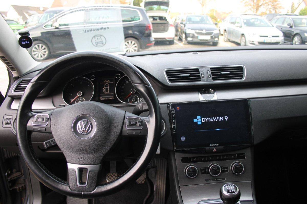 Volkswagen Passat 2012 — photo 12