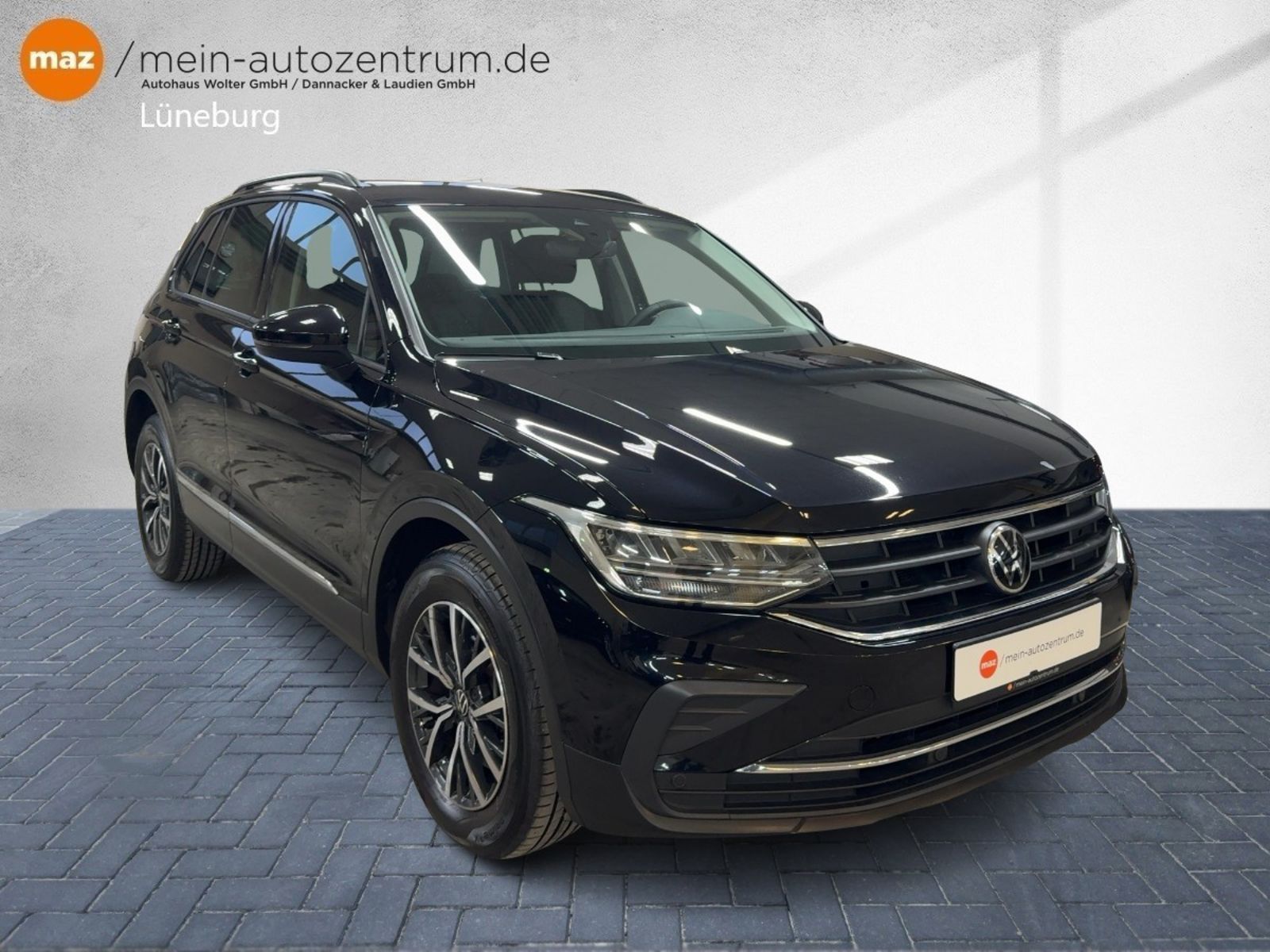 Fahrzeugabbildung Volkswagen Tiguan 1.4 TSI eHybrid Life Alu LED AHK Navi ACC