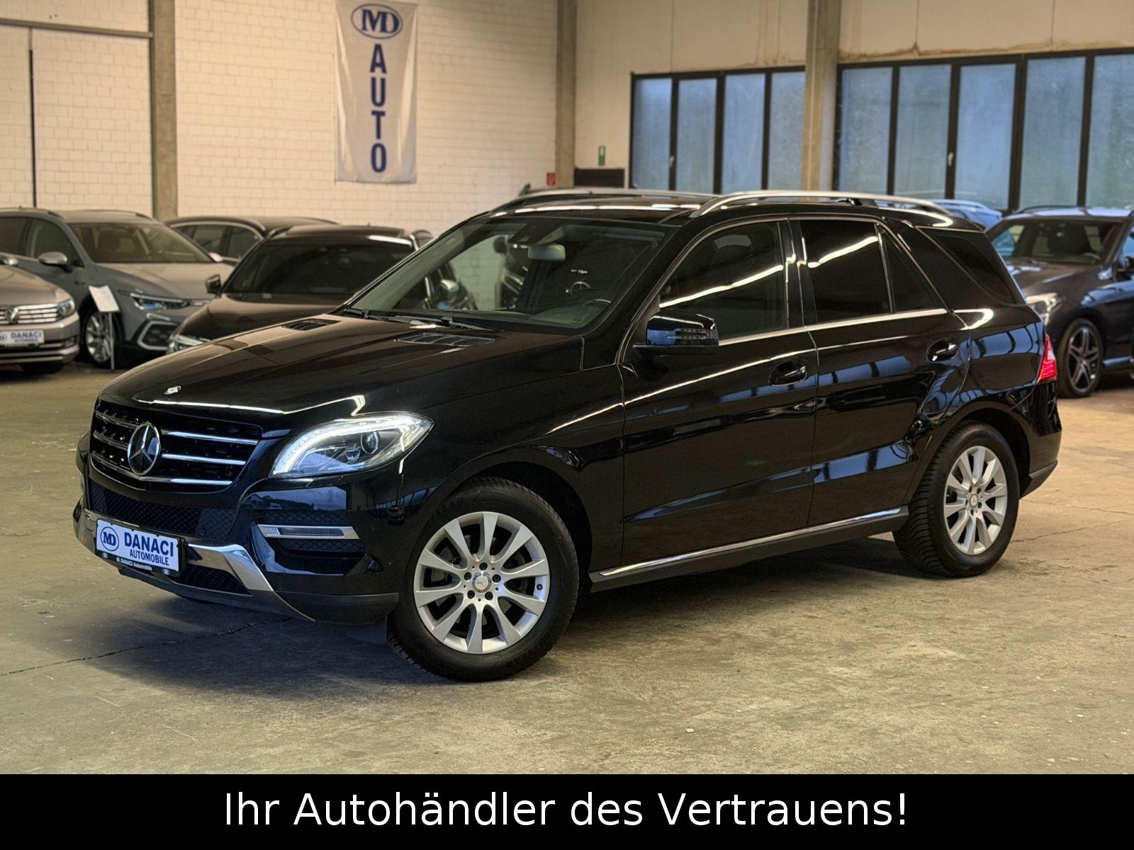 Mercedes-Benz ML 350CDI BlueTec 4Matic*Pano*DISTRONIC*AHK*NAVI