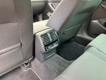 Volkswagen Passat Variant - 12