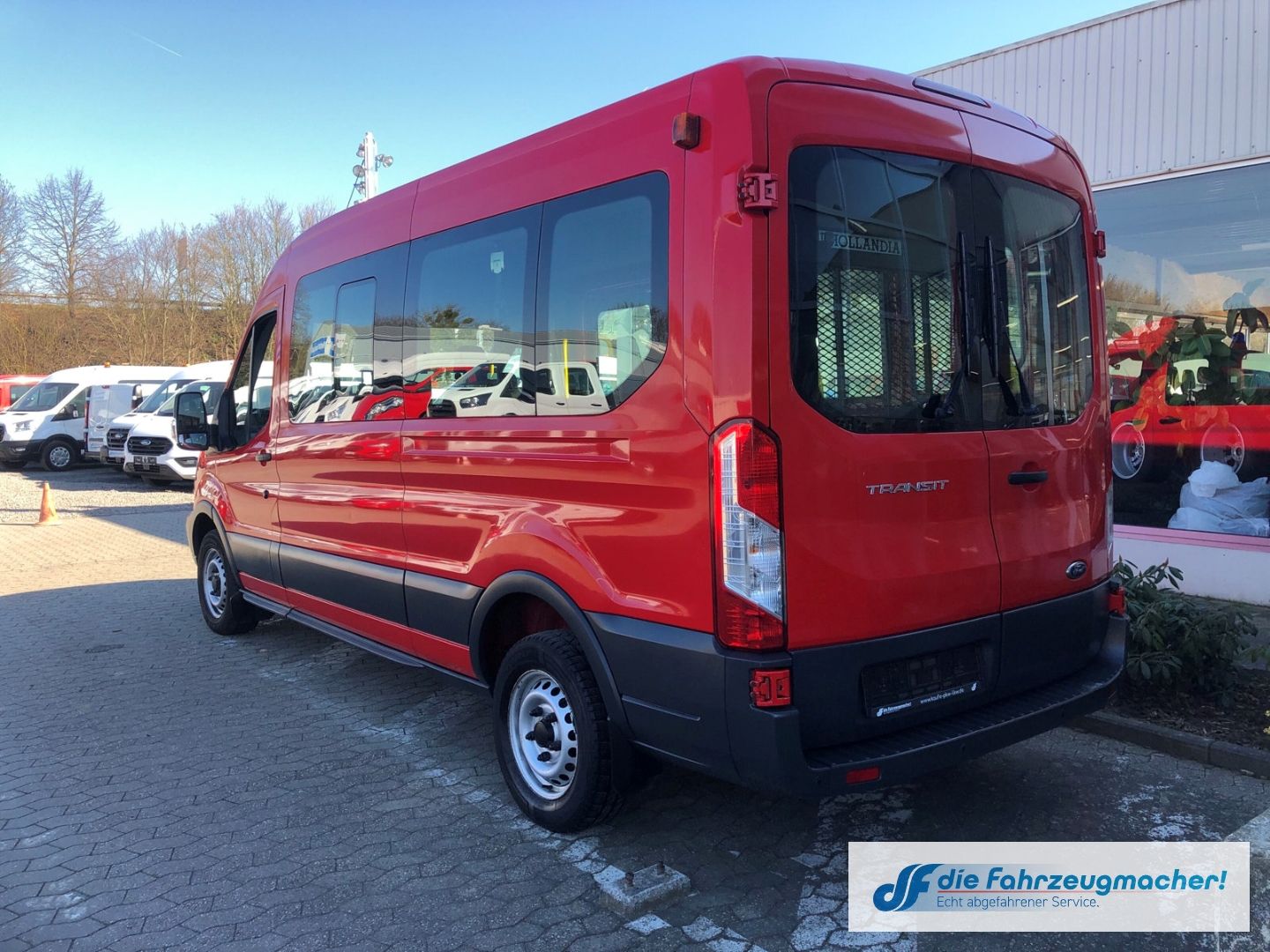 Fahrzeugabbildung Ford Transit Kombi 350 Behindertengerecht *4085
