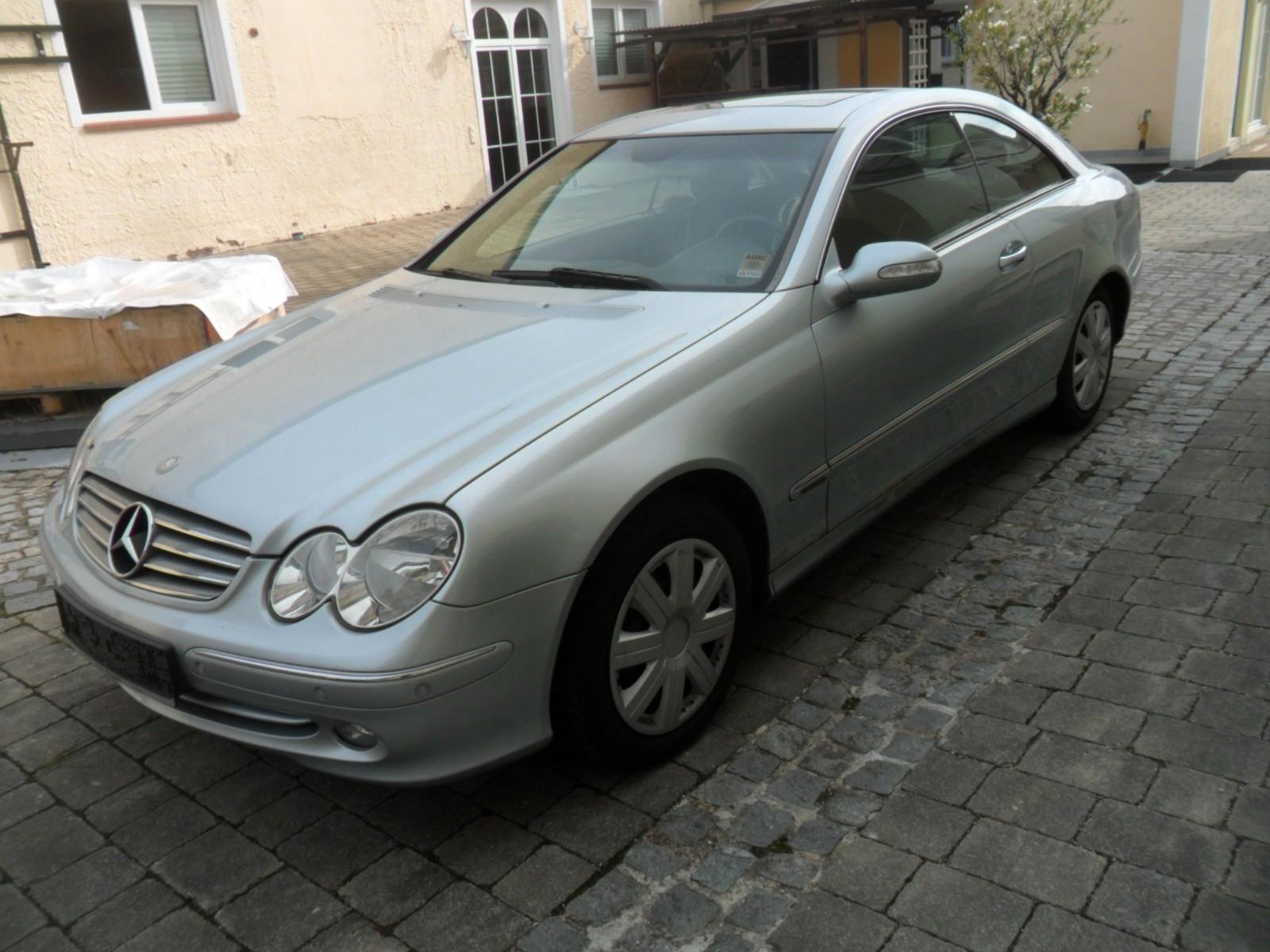 Mercedes-Benz CLK 270 CDI -  Automatik !