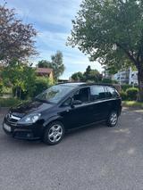 Opel Zafira 7-Sitzer,TÜV06.27,Zahnriemen+w... - Opel Zafira aus 2005 mit Diesel-Antrieb