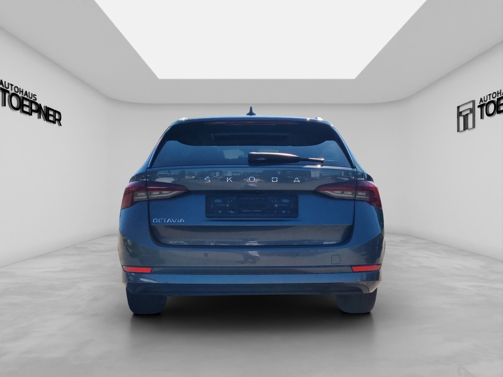 Fahrzeugabbildung SKODA Octavia Combi Style 2,0 TDI DSG Navi Pano AHK