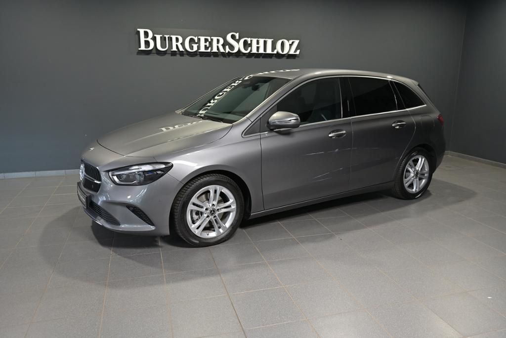 MERCEDES-BENZ B 180 MULTIB./AHK/WP/SHZ/RFK/TW