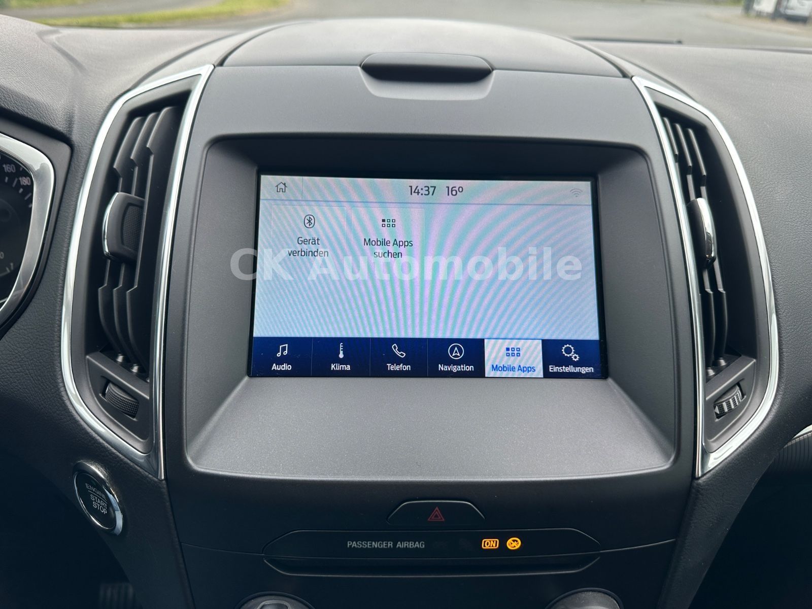 Fahrzeugabbildung Ford S-MAX Titanium 2.0TDCi Autom./Navi/LED/Kam./AHK
