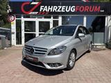 Mercedes-Benz B 180 Kindersitz*Leder*Automatik*Garantie - Mercedes-Benz B-Class in Hamburg