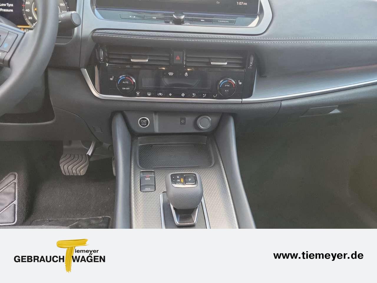 Nissan Qashqai 1.3 MHEV  Xtronic N-Connecta PanoD TOP