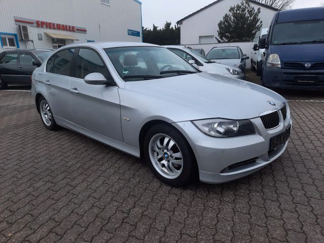 BMW 325 Baureihe 3 Lim. 325i / Automatik