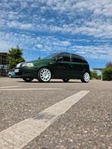 Fiat Punto 90 ELX ELX - Fiat Punto ELX mit Benzin-Antrieb
