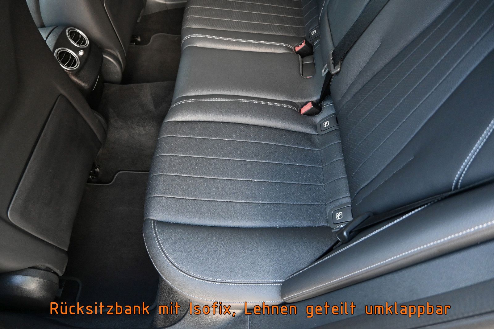 Fahrzeugabbildung Mercedes-Benz E 400 d 4M. T °ACC°AHK°AIRMATIC°MEMO°STHZG°360°