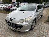 Peugeot 307 CC Cabrio-Coupe JBL-Sound Teilleder Klimaaut - Peugeot 307 mit Diesel-Antrieb: Cabrio