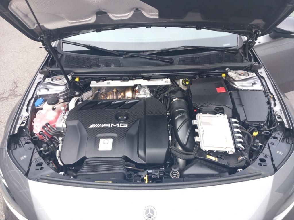Fahrzeugabbildung Mercedes-Benz AMG A 45 4MATIC+ Kompaktlimousine *Navi*SD*PDC