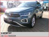 Volkswagen T-Roc 1.0 TSI Life Navi PA PDC Allwetter SHZ DAB - mit Benzin-Antrieb: Blau, Geländewagen