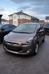 Hyundai ix20 Automatik | SHZ | PDC | Klima |  - Hyundai mit Benzin-Antrieb: Van, Automatik