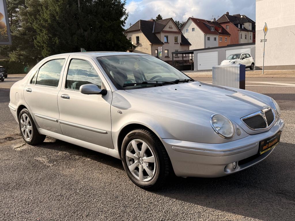 Lancia Lybra