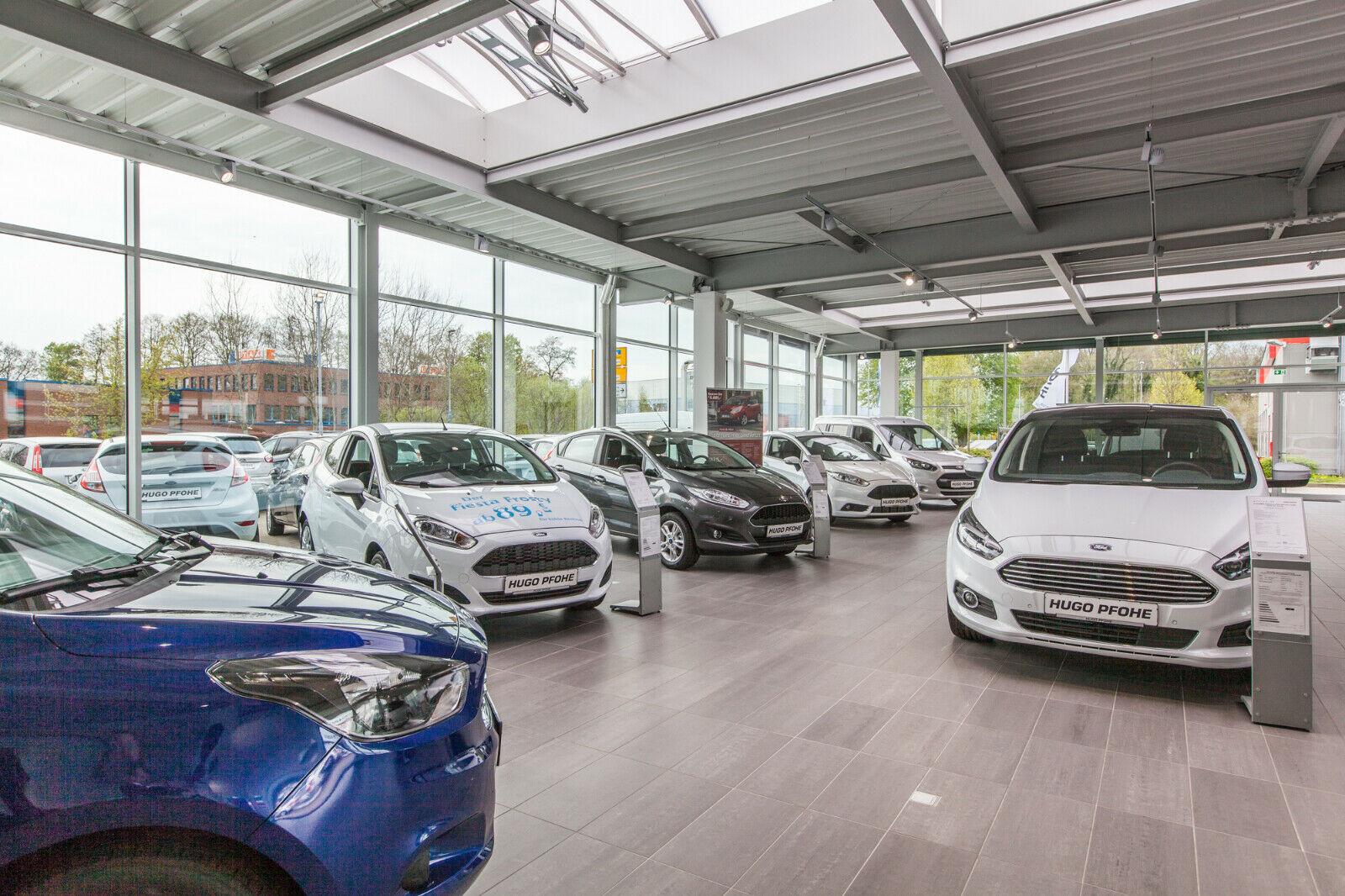 showroom-image-top