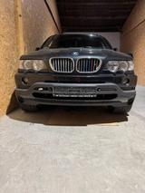 BMW X5 4.6 is  vermutlich Lagerschaden - gebrauchte BMW X5 aus dem Jahr 2003