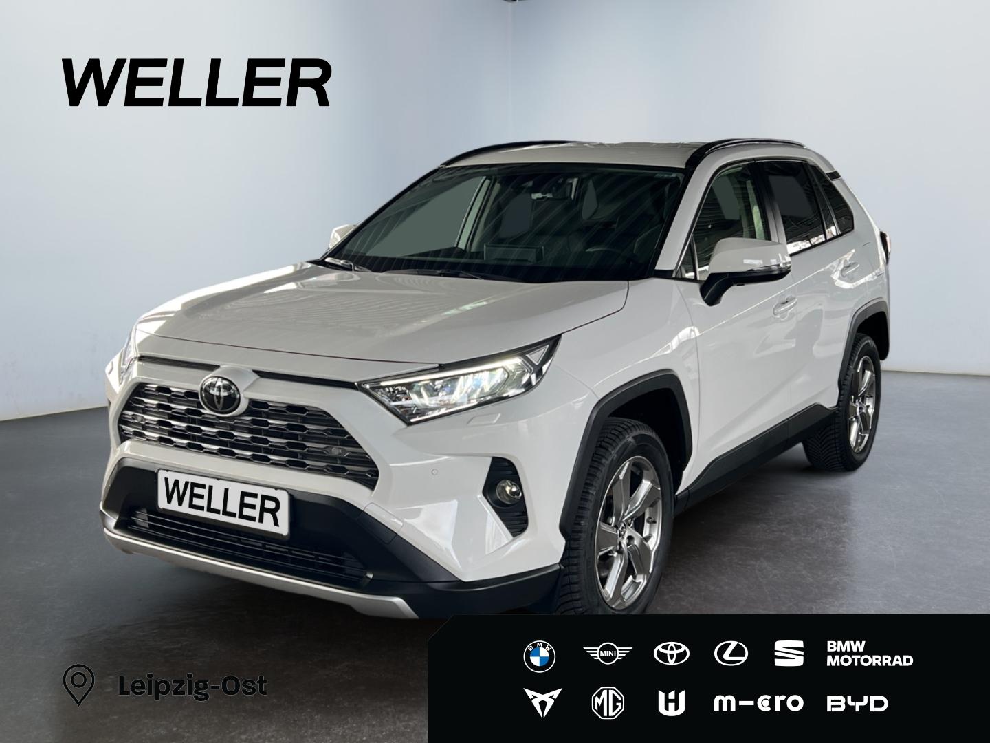 Toyota RAV 4 2.0 4x4 Club *LED*el. Heck*CAM*ACC*PDC*SHZ