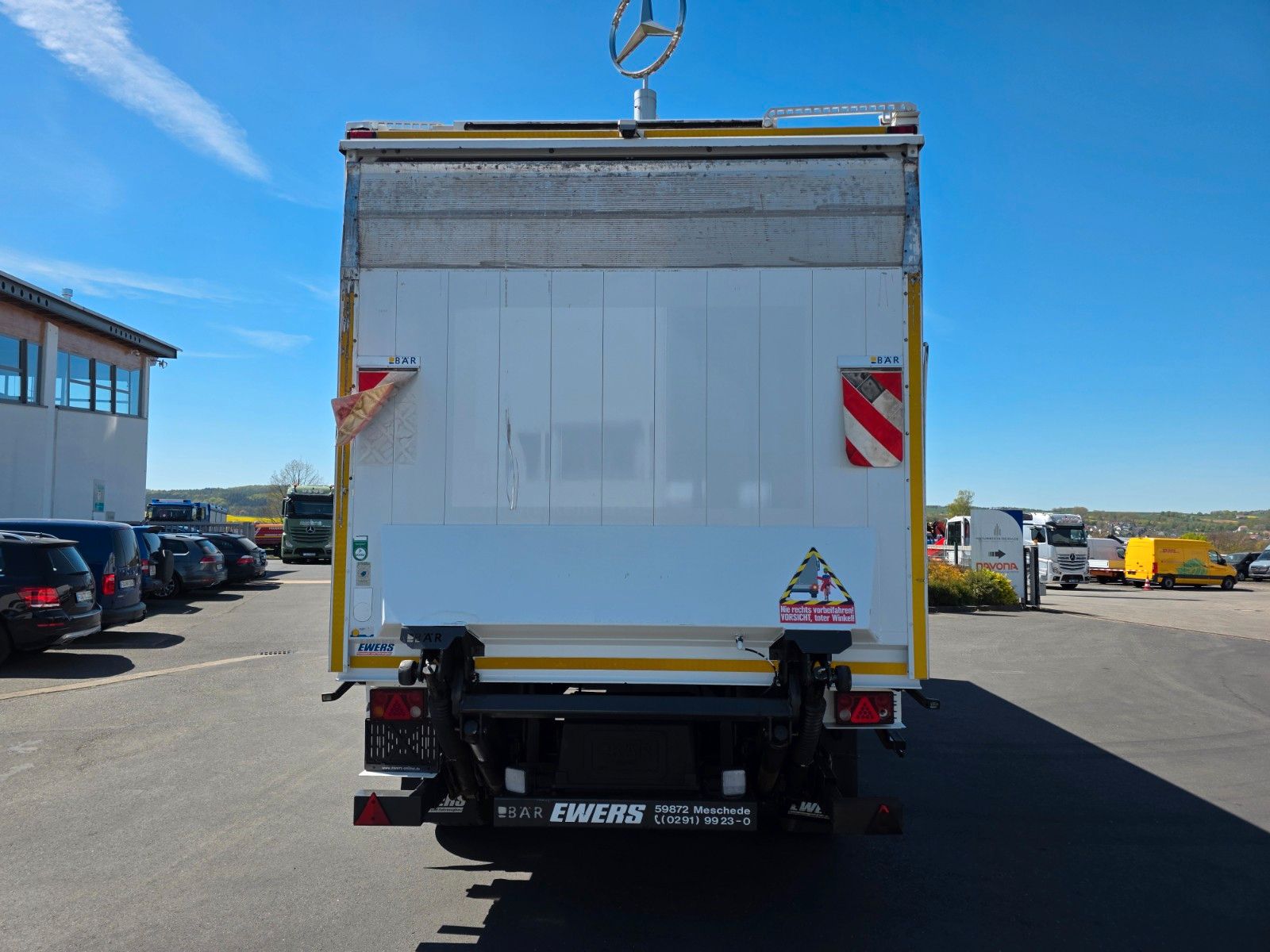 Fahrzeugabbildung Andere Ewers PRASQ18 Schwenkwand SAF LBW Bär 2.500kg