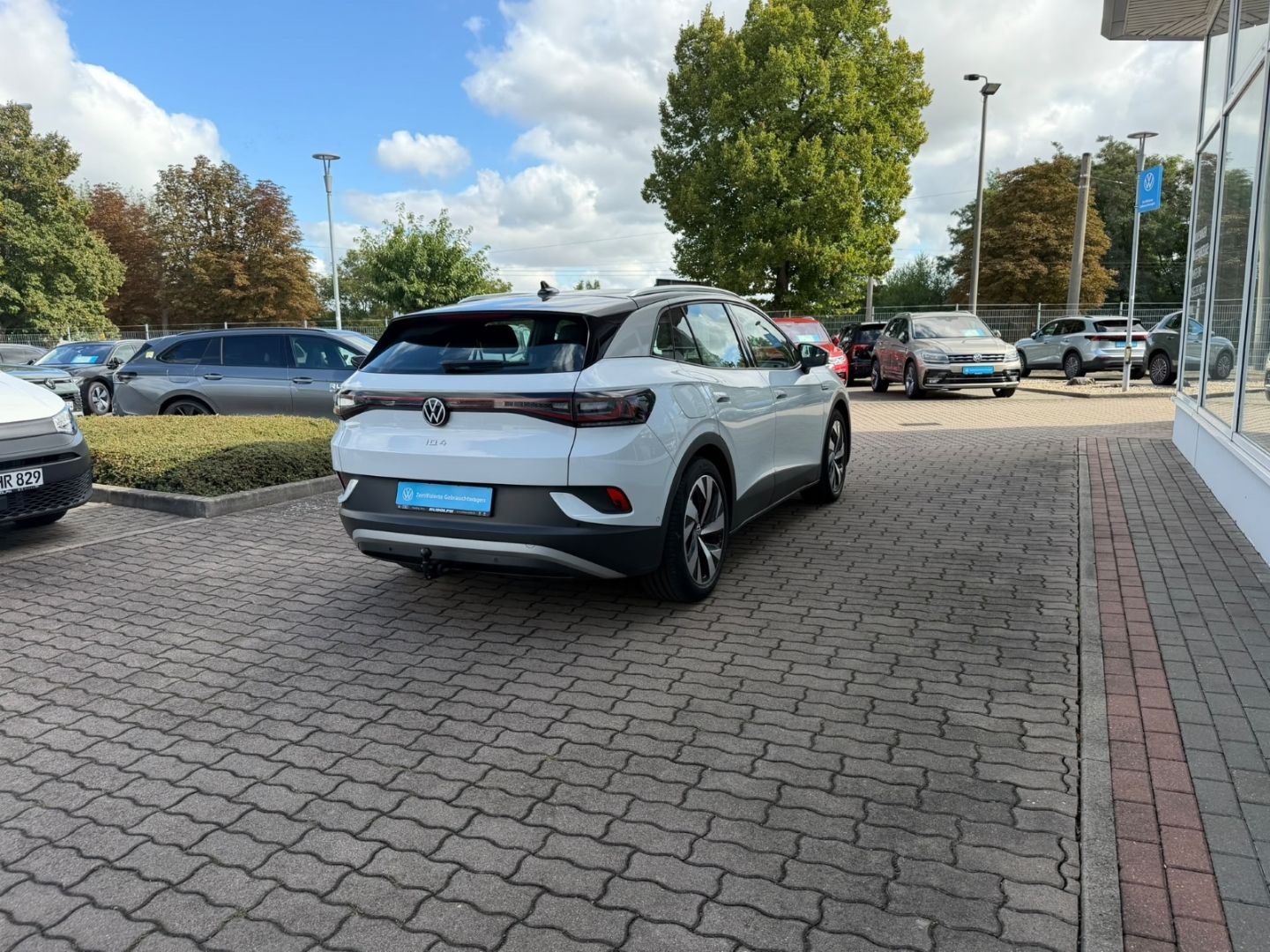 Volkswagen ID.4 Pro Performance 1-Gang Automatik LED SHZ Na foto 2