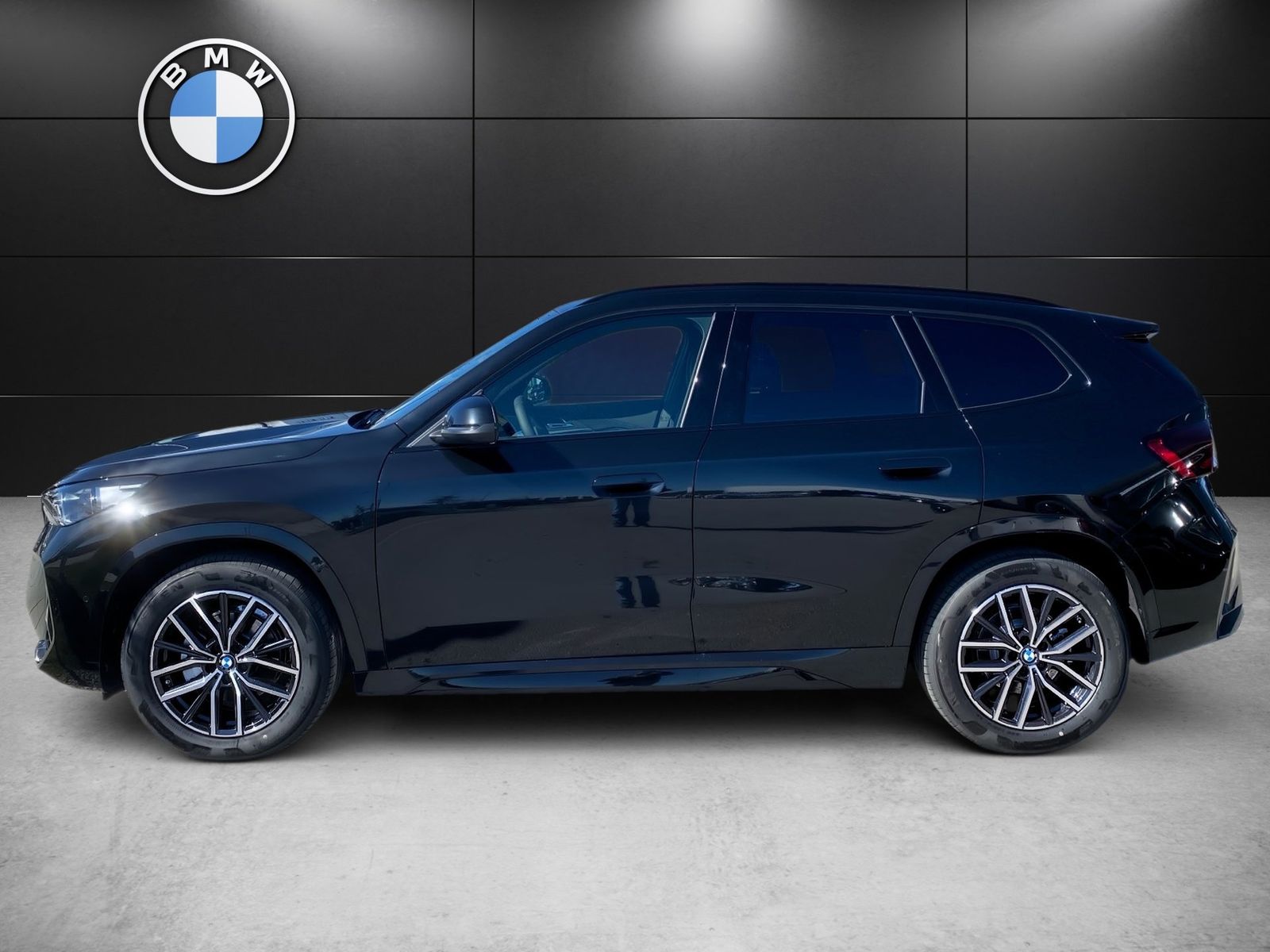 BMW iX1 - Bild 6