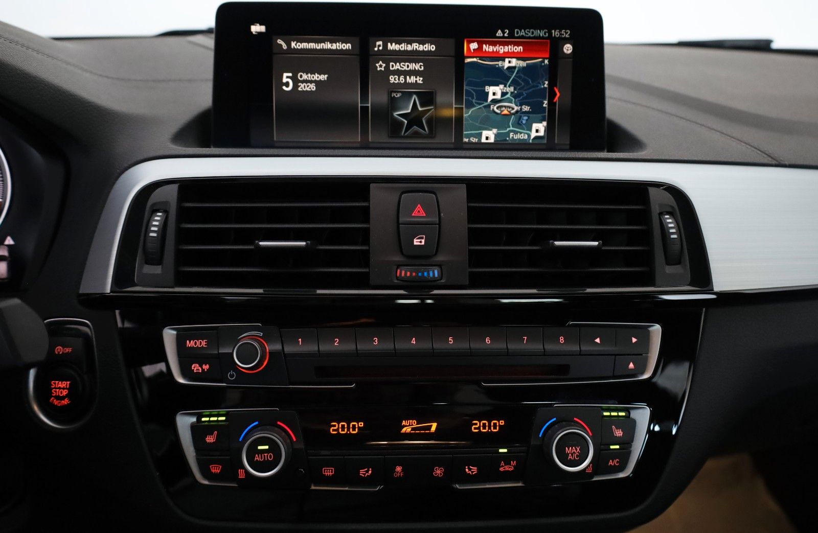 Fahrzeugabbildung BMW 125i M Sport 5T Leder,Navi,LED,SH,Park Assistent