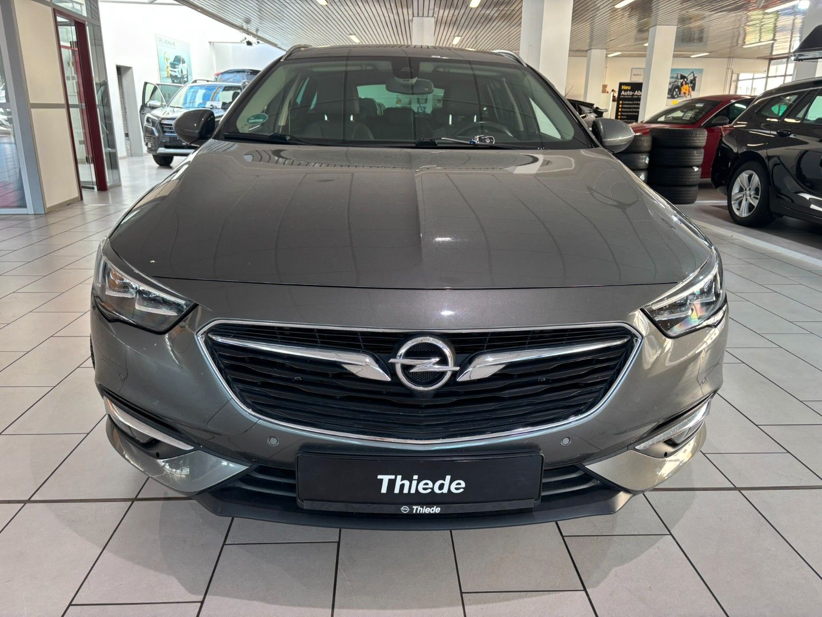 Fahrzeugabbildung Opel Insignia B ST 1.5 INNOVATION NAVI/SHZ/KAMERA/MAT