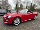Fiat 124 Spider Lusso - rote Fiat 124 Spider