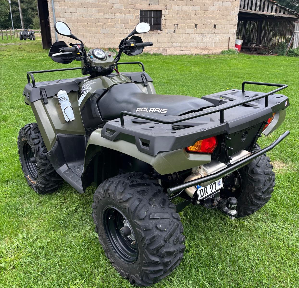 Polaris Sportsman 2013 — двигун 800 cm³, 52 HP (38kW)