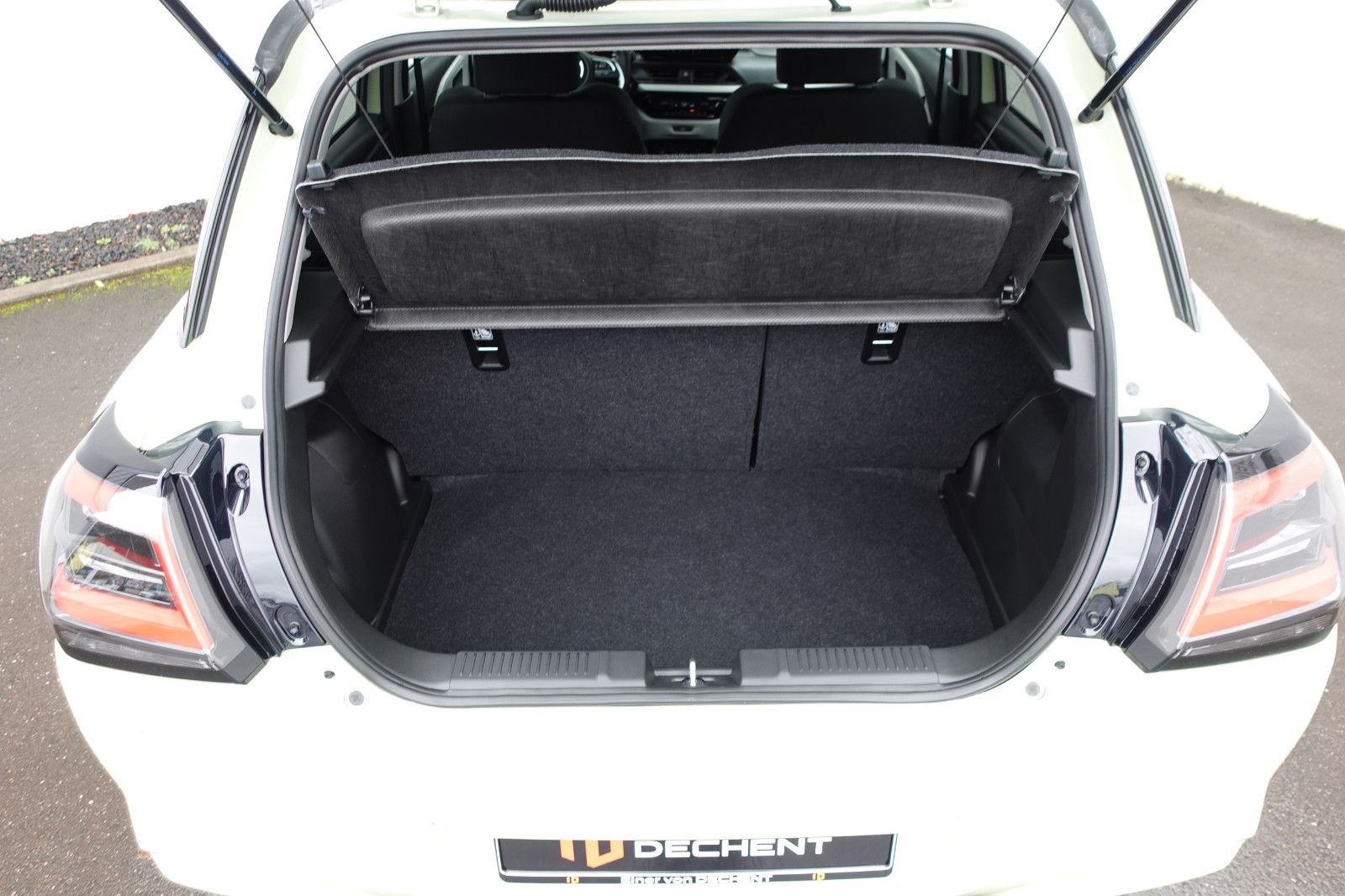 Fahrzeugabbildung Suzuki Swift 1.2 Comfort AHK,Sitzh.,Navi,Kamera,PDC