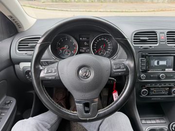 Volkswagen Golf - 12