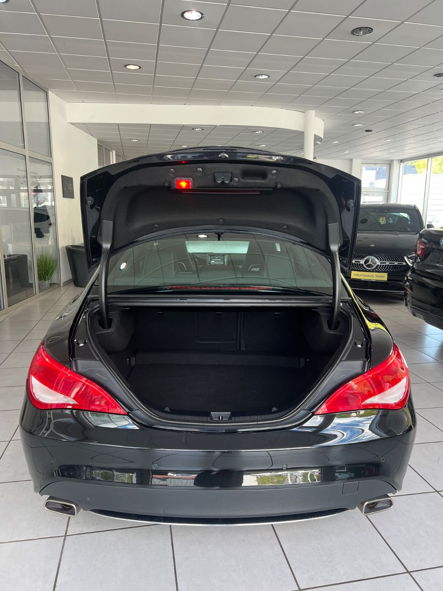 Fahrzeugabbildung Mercedes-Benz CLA 200 Sport* NUR 51.021Km* 2.HAND* SPORT LINE
