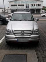 Mercedes-Benz Mercedes ML 320 - Mercedes-Benz ML 320 aus 2001