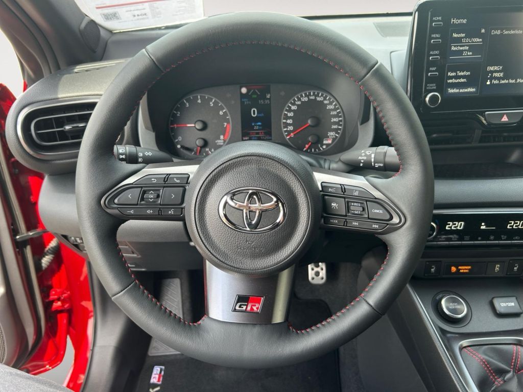 Fahrzeugabbildung Toyota GR Yaris mit High-Performance-Paket
