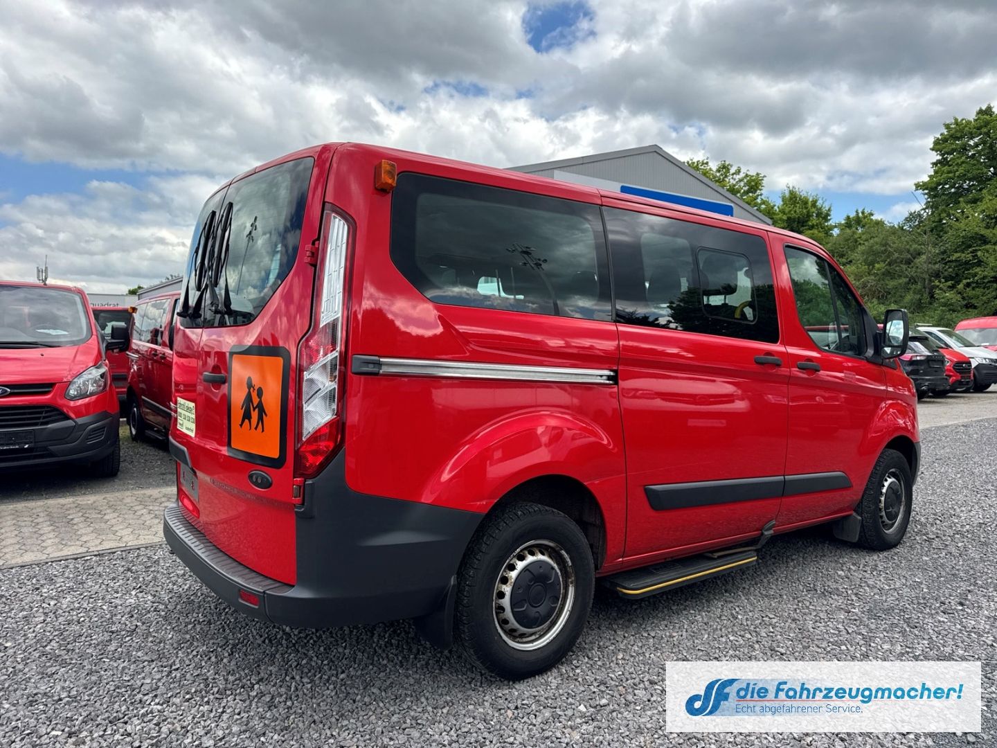 Fahrzeugabbildung Ford Transit Custom Kombi 300 L1 2.2 TDCi *8409