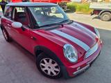 MINI COOPER 1.6L - MINI Cooper aus 2001