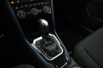 Volkswagen T-Roc - 11