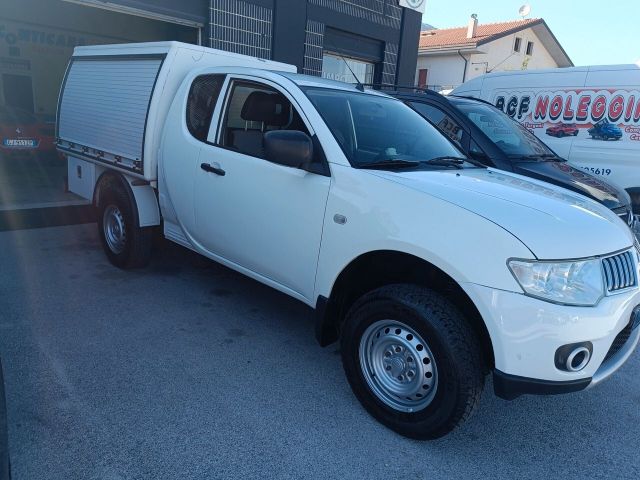 Mitsubishi L200 2.5 DI-D/136CV DC Intense DPF