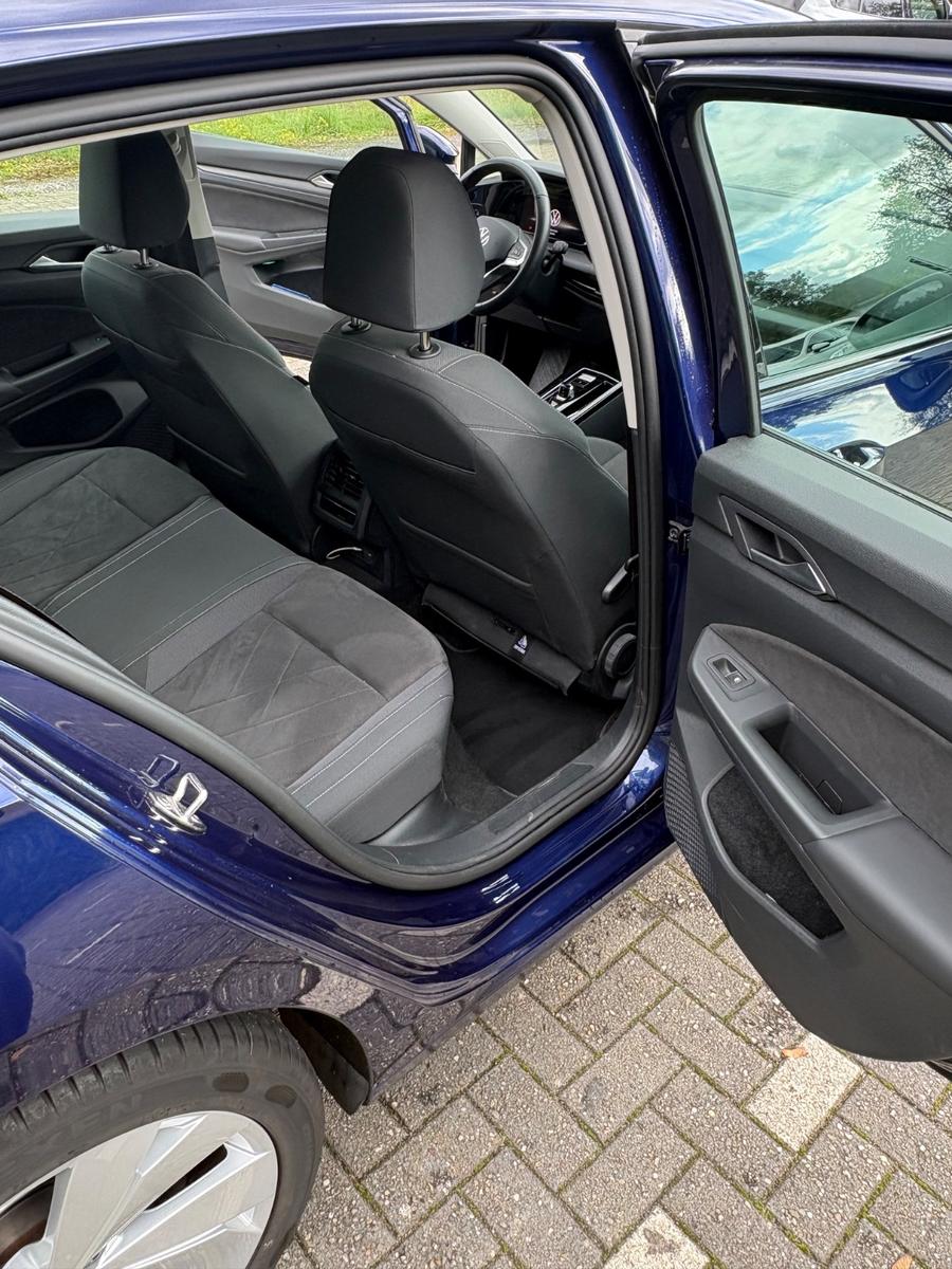 Volkswagen Golf 1.5 eTSI OPF 110kW DSG Style Style