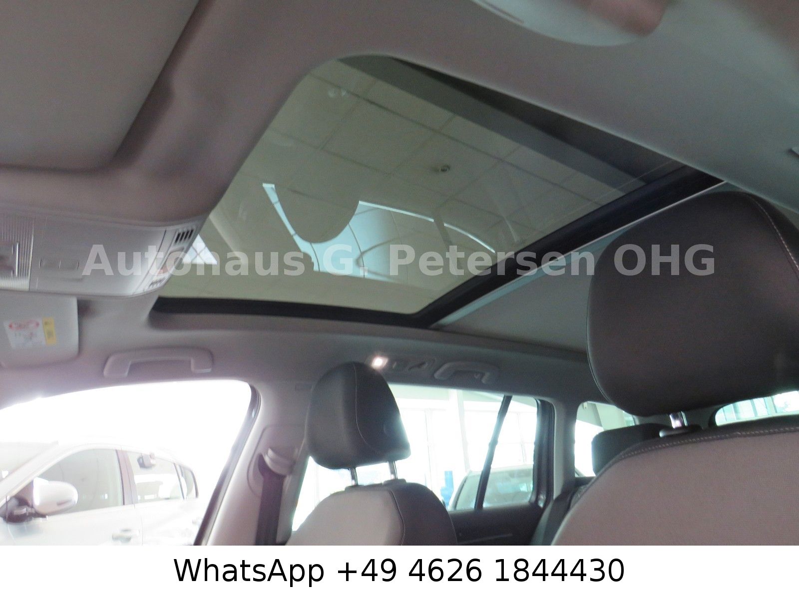 Fahrzeugabbildung Volkswagen Golf 7 Var. Highli*Panorama*AHK*Navi*ACC*LED*CAM
