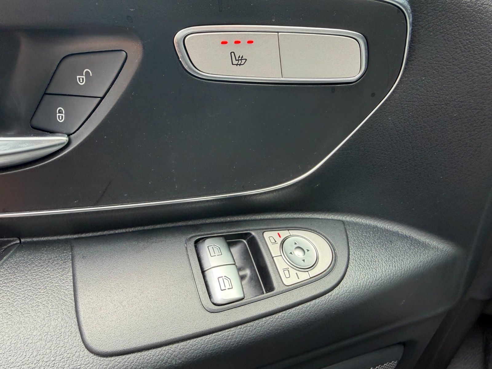 Fahrzeugabbildung Mercedes-Benz Vito 116 CDI 9G Tourer Pro AHK2,5to 2xKlima